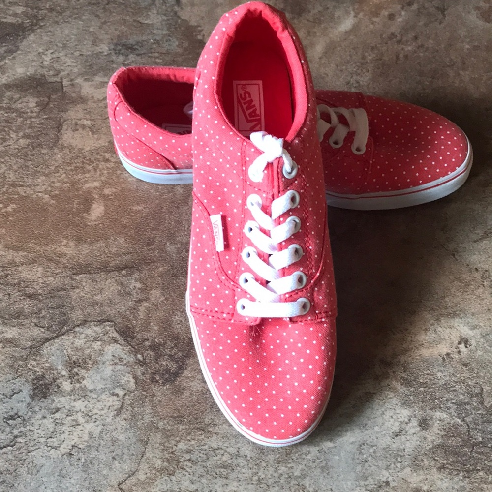 New Women’s Vans